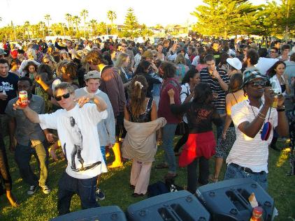 fremantle festival reggae beach party